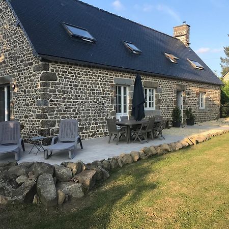 Maison De La Grange, Chaulieu Sourdeval Exteriör bild
